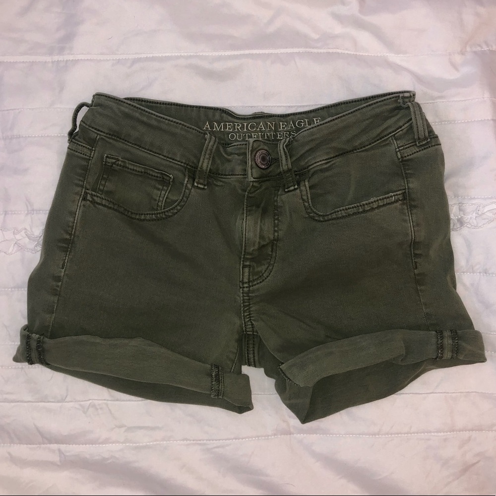 Green AMERICAN EAGLE shorts